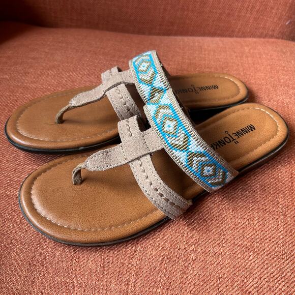 Minnetonka Beaded Leather Sandals Size 6 - Picture 1 of 4